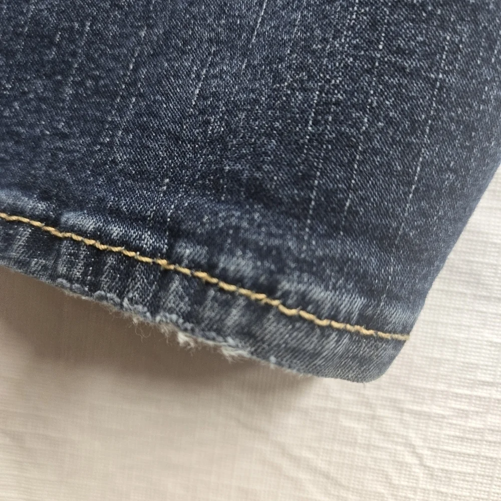 Levi Strauss Signature Straight Leg Jean Womens 6M Mid Rise Stretch Denim Dark